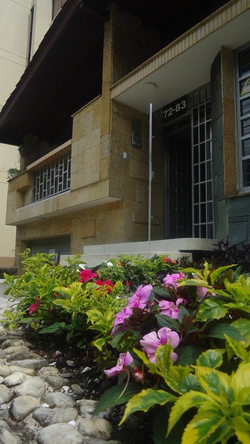 Iris Hostel ميديلين المظهر الخارجي الصورة