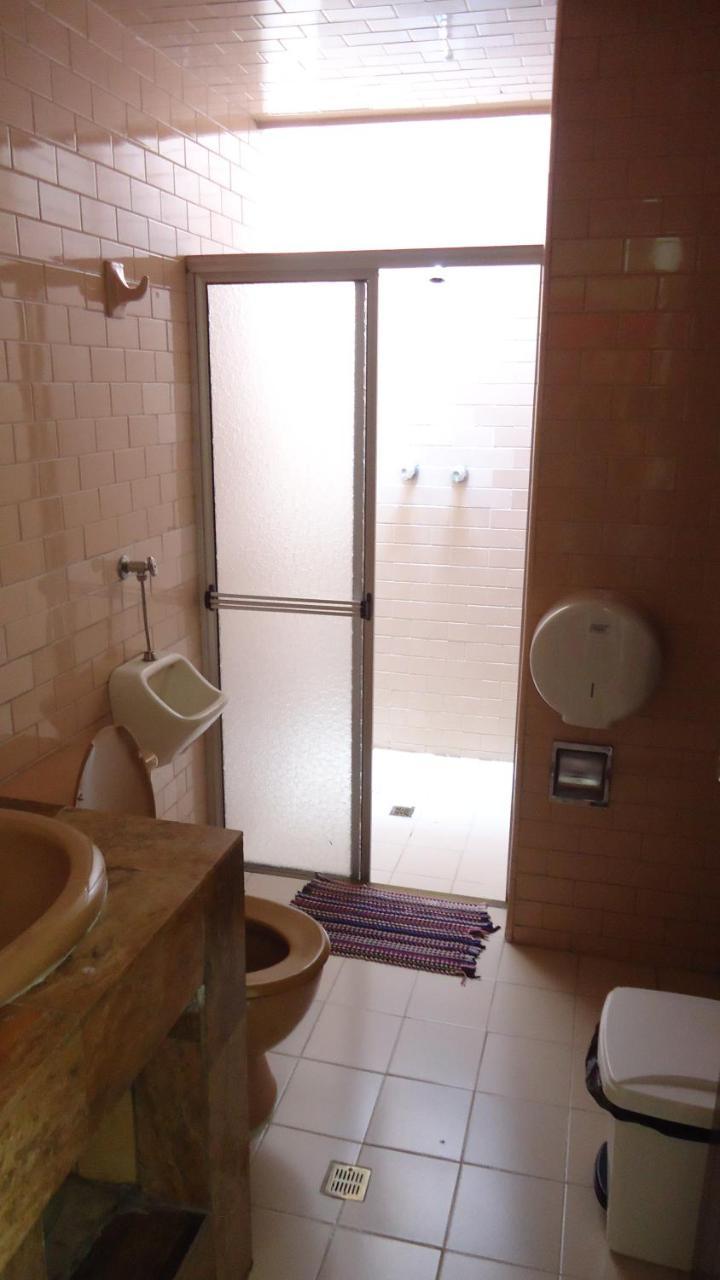 Iris Hostel ميديلين المظهر الخارجي الصورة